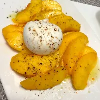 黄桃カプレーゼ|たちきちさん