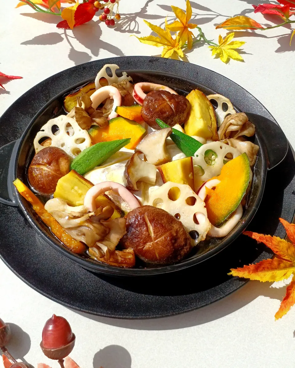 🍁🍂秋のアヒージョ🍂🍁|おぜひめさん