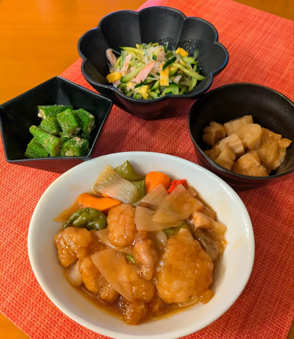 ☆酢鶏　☆中華サラダ　☆オクラごま和え　☆干し大根とあげ煮|chikakoさん