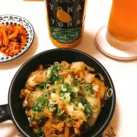 豚肉とキャベツときのこの味噌炒め🍄|gunlove❤さん