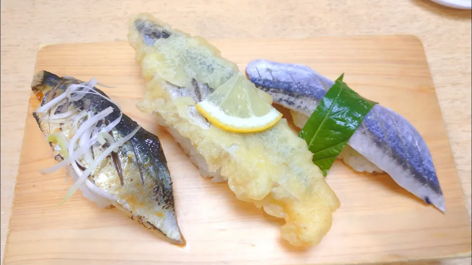 9/20の夕食
お寿司屋さんで乾杯
秋刀魚三種握り|卯月さん