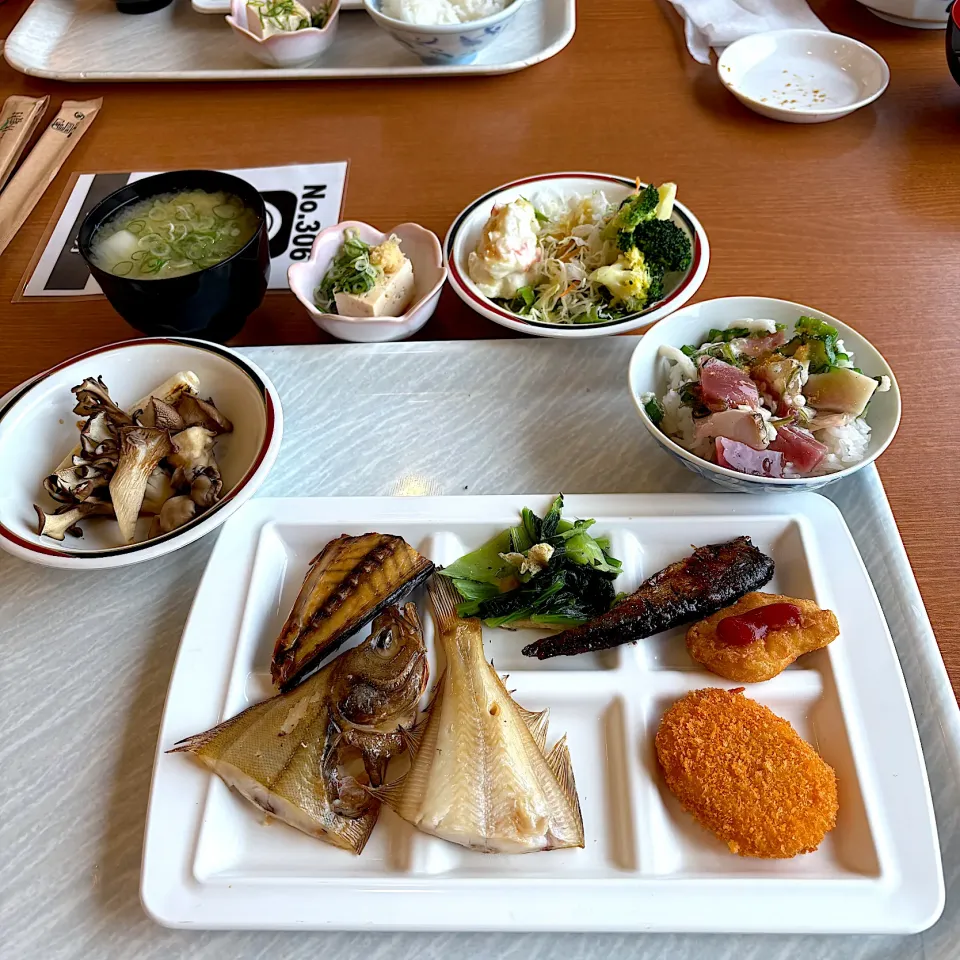 休暇村奥大山で朝ごはん😋|すかラインさん