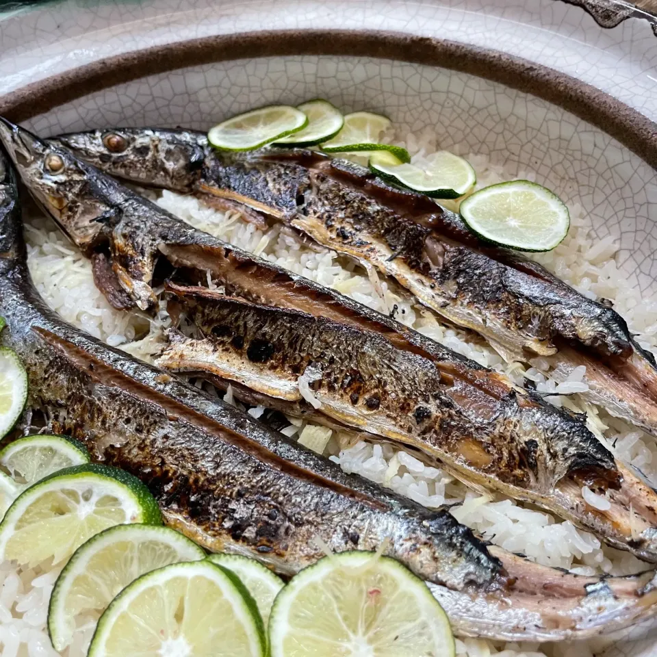 秋刀魚の土鍋ご飯|koji toyodaさん