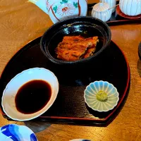 鰻の白焼き　皮パリパリわさび醤油で食べる❣️|ゆっきーさん