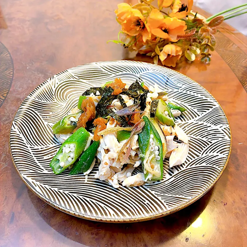 オクラとささみの梅のり和え|ショコラさん