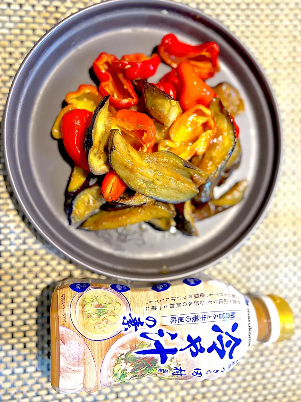 ピーマンの茄子の味噌炒め|Bon Sutaさん