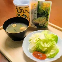 キャベツみそとしじみ汁