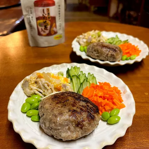 「しいたけ茶袋入　 スタンドパック入 30ｇ入」を使ってみたSnapdishの料理・レシピ写真:ビーフハンバーグ＊しいたけ茶ソース