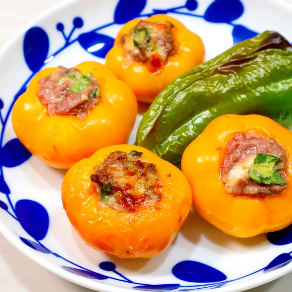 トマピー＆ピーマンの肉詰め|まゆさん