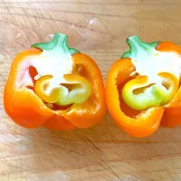 パプリカ🫑不思議⁉️|おじょうさん