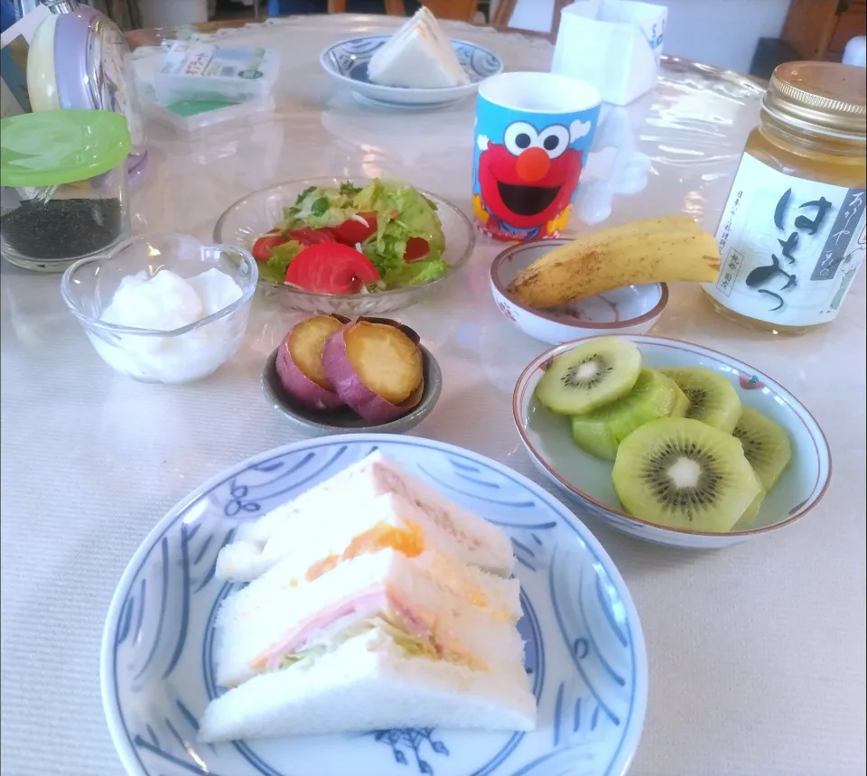 じーさんの朝ごはん|ぶりさんさん