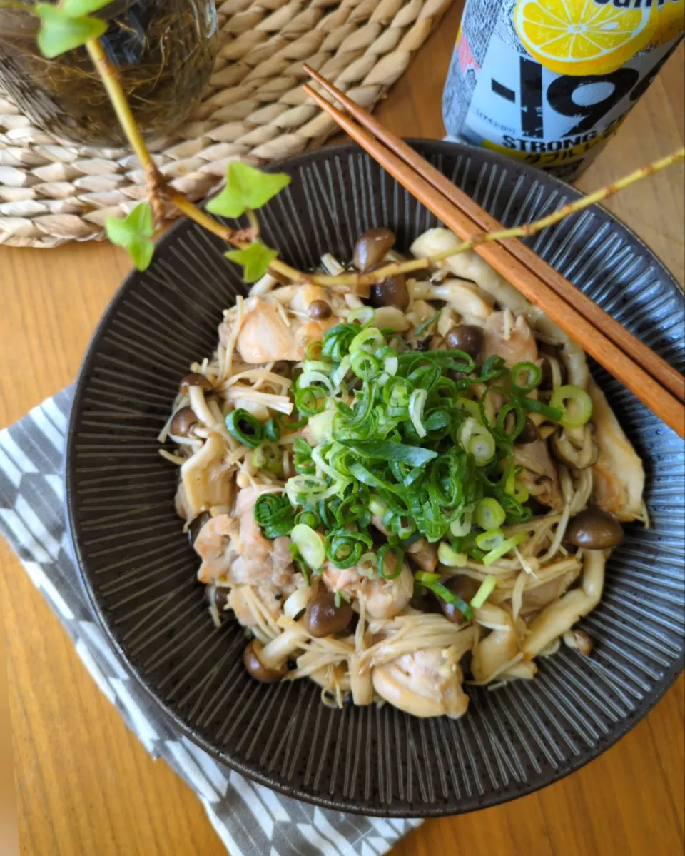 鶏ときのこの柚子胡椒炒め|まりおさん