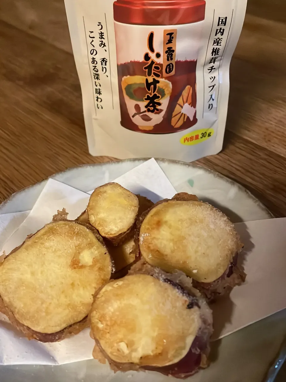 さつまいもの天ぷら　しいたけ茶かけ|tomopiさん