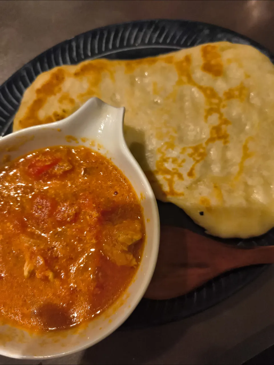 バターチキンカレーとナン|sakura.anninさん