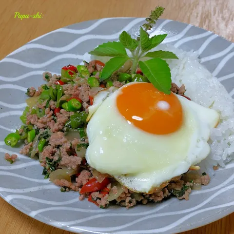「ユウキ食品その他の商品」を使ってみたSnapdishの料理・レシピ写真:ガパオライス🇹🇭