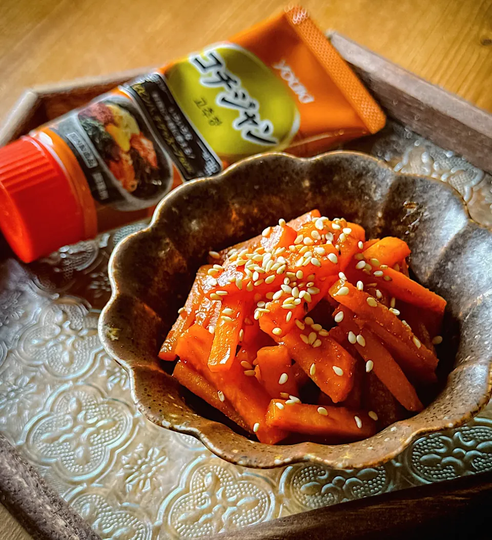 🥕人参のコチュバタきんぴら🥕|にゃんぺこさん