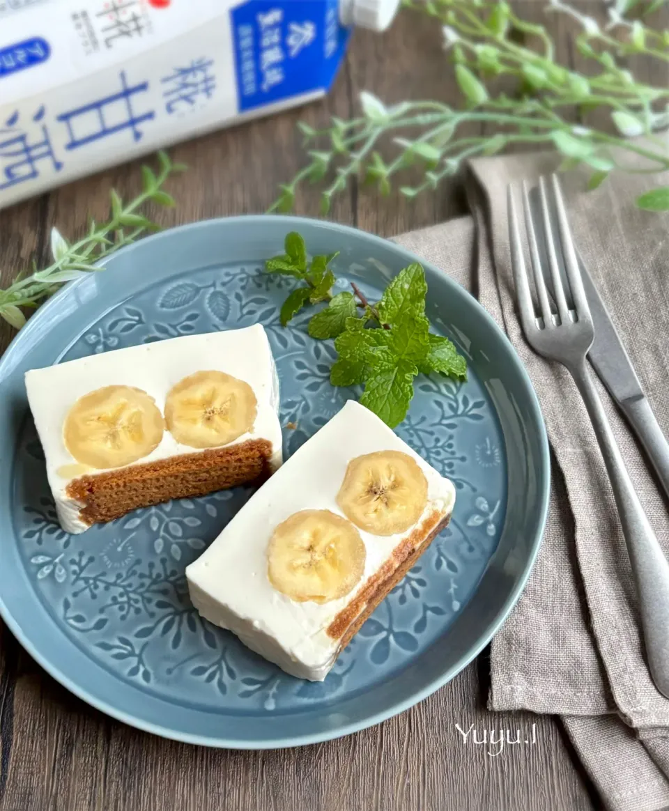 甘酒と濃厚ヨーグルトでレアチーズ風　キャラメルバナナ味|ゆーこどんさん