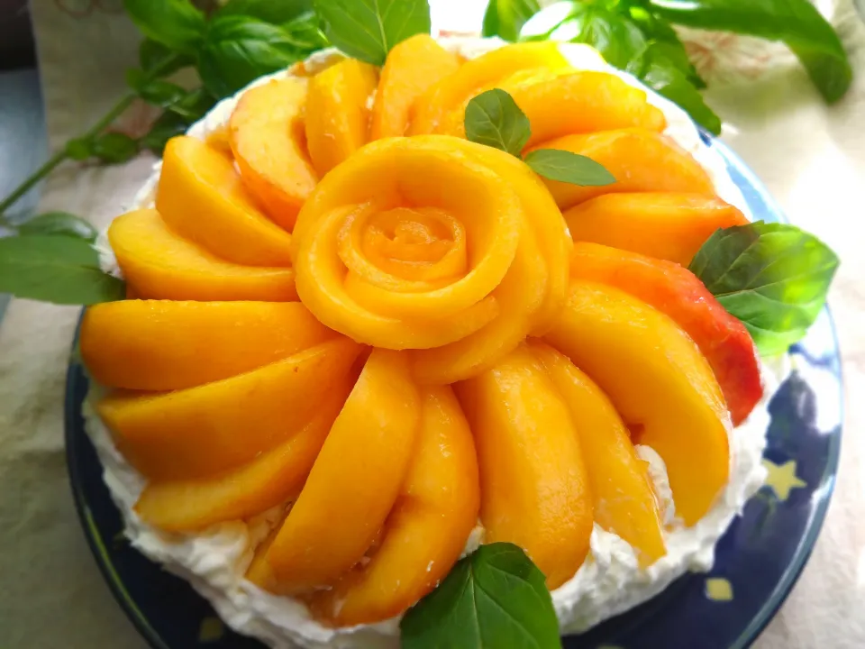 ネクタリンでバースデーケーキ|きこりnoteさん