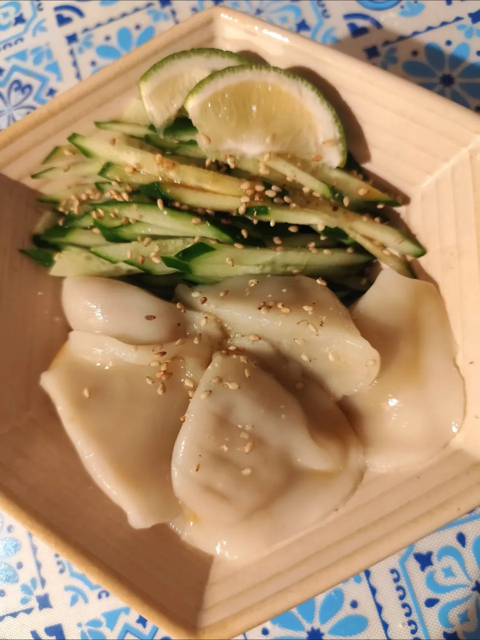 スイーツポテトさんの料理 オイスターポン酢ダレde水餃子を参考に!!あるもので!|m.rafuさん