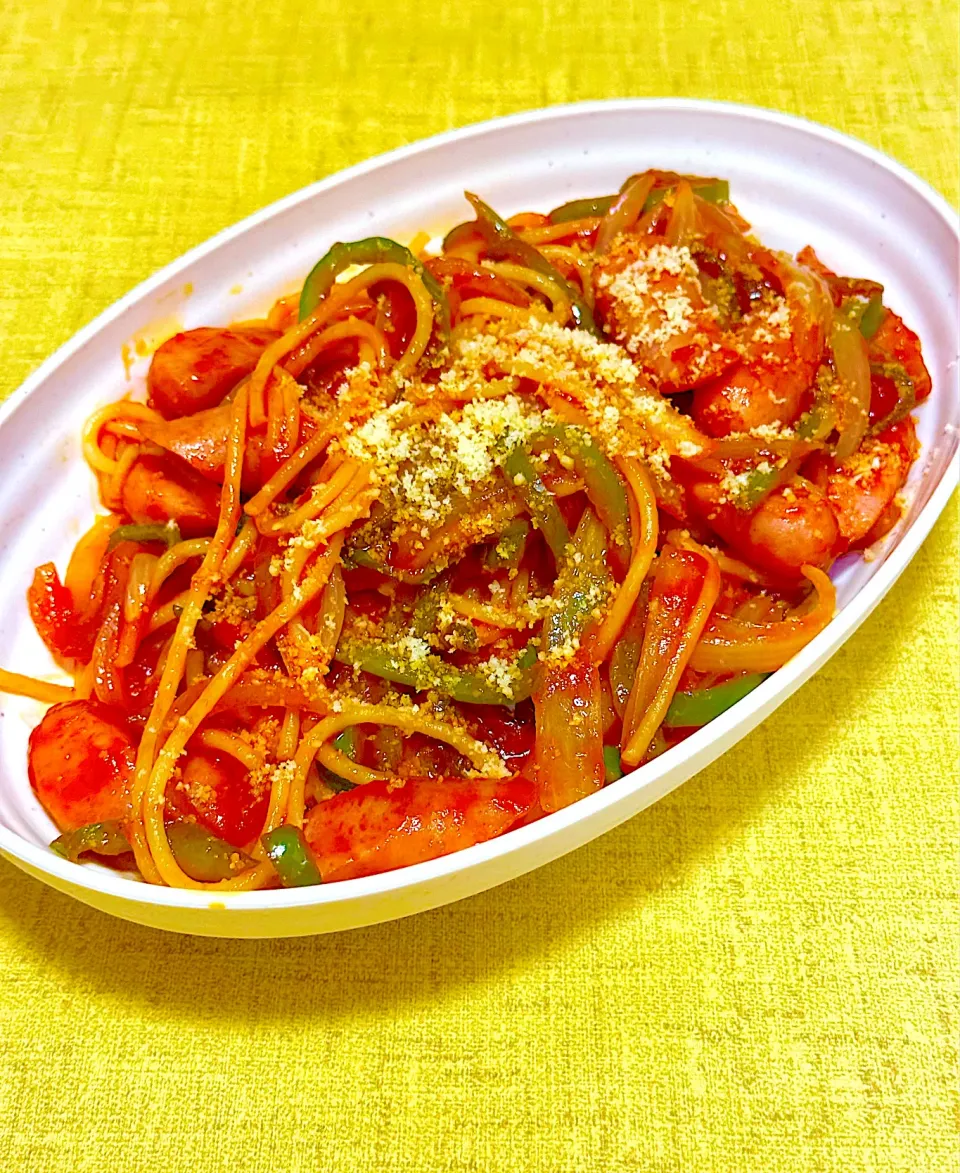 ウインナーたっぷり大盛りナポリタン|Goroさん