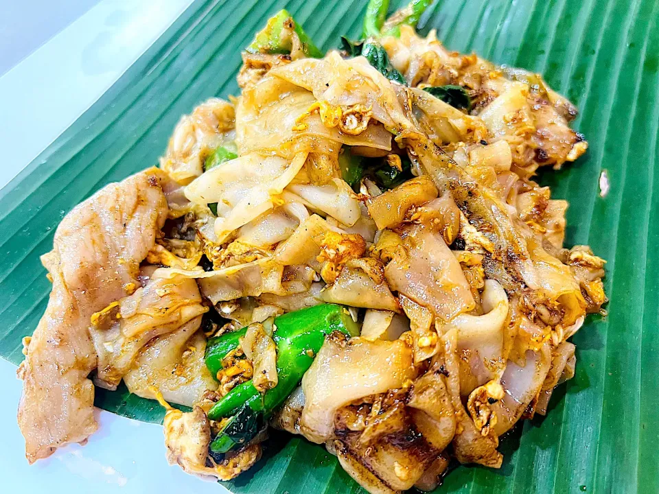 Stir Fried Pork with Soy Sauce 🤤|Kararak & Foodsさん