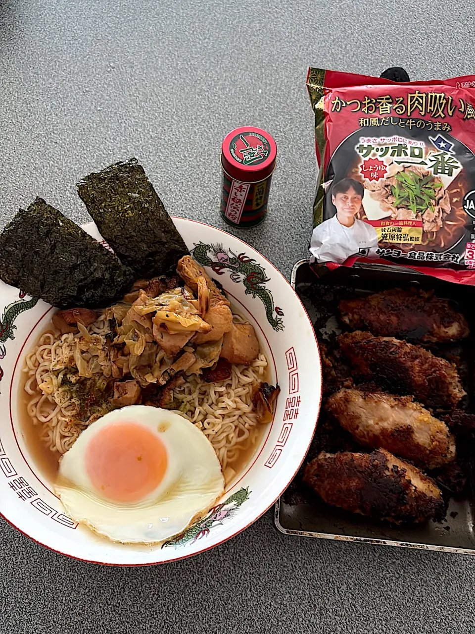 焼き手羽中ラーメン|270w178bさん