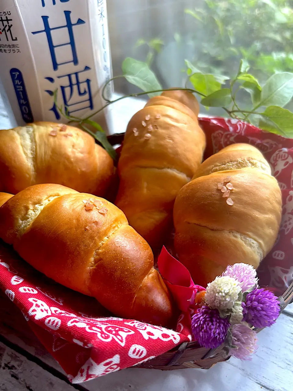 甘酒塩パン🥐|とんちんさん