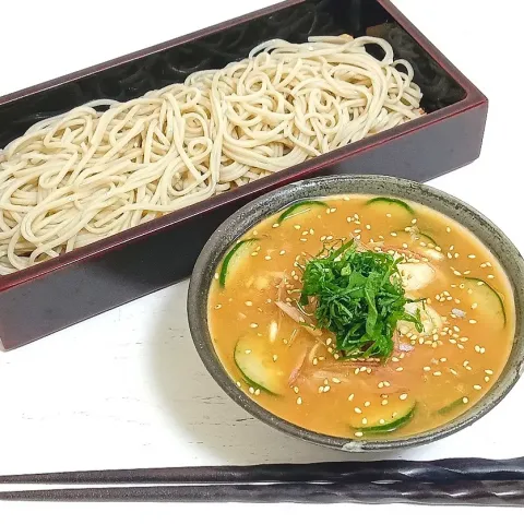 「液みそ つきぢ田村監修 冷や汁の素」を使ってみたSnapdishの料理・レシピ写真:【宮崎県郷土料理！アレンジ蕎麦🎯】冷や汁のせいろ🤤