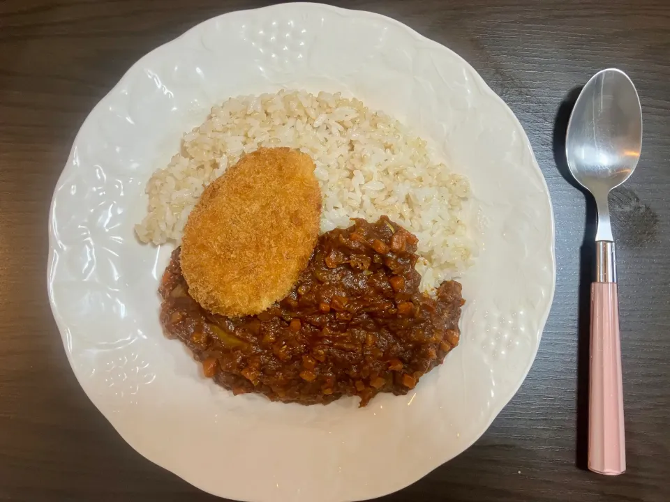 サルサカレーライス コロッケ乗せ|tatsuponさん