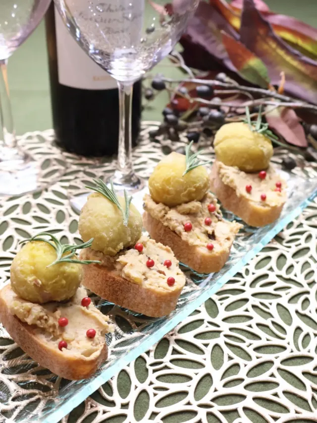 Snapdishの料理・レシピ写真:栗とクリームチーズのタルティーヌ｜旬を食べよう！秋野菜アイデア大集合♪