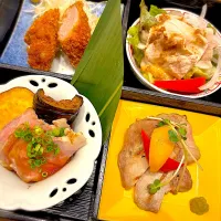 きぬの湯　彩り美豚箱