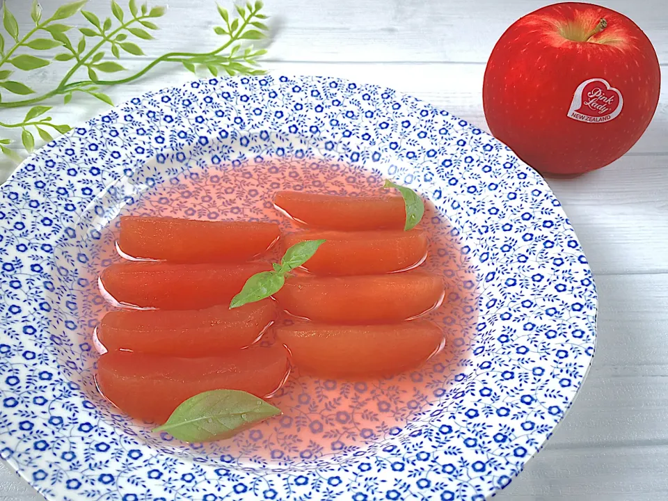 ピンクレディーのコンポート|紅茶とお菓子と時々ごはんさん