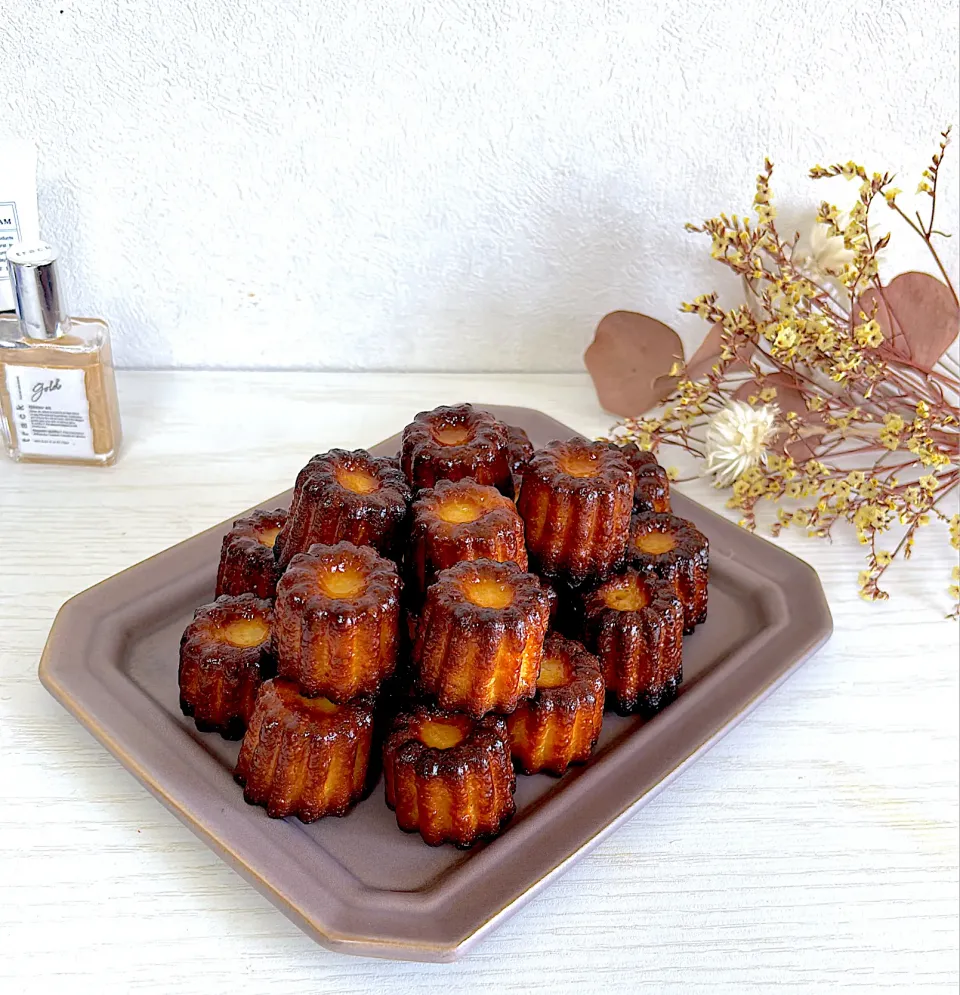 カヌレ|みゆぞうさん