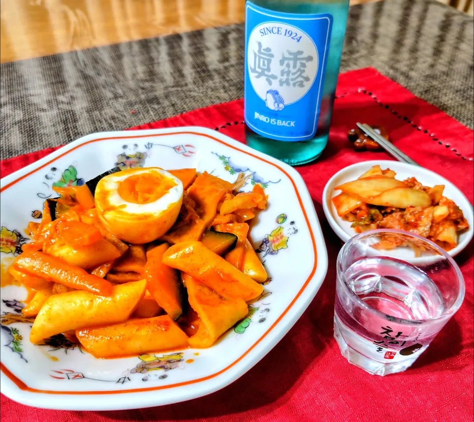 【副菜】韓国おやつトッポギ🇰🇷|シュビラさん