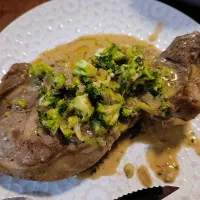 Lamb Steak with Broccoli Cream Sauce|pleaseBEseetedさん