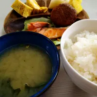 手軽に朝食|比嘉俊郎さん