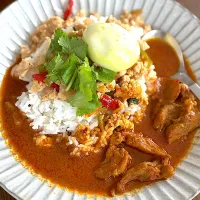 ガパオ✖️レッドカレーのあいがけ|natsu727さん