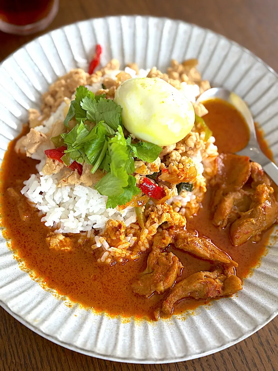 ガパオ✖️レッドカレーのあいがけ|natsu727さん