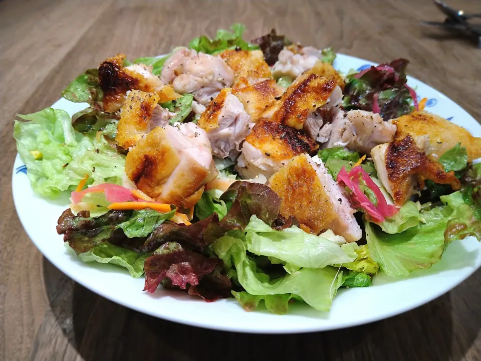 グリルチキンサラダ|古尾谷りかこさん