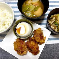 鶏唐揚げ、蕪としめじの和風生姜あんかけ、ジーマミー豆腐、白菜と焼麩のお味噌汁|jackybeanさん