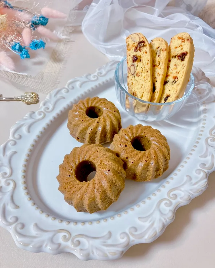 米粉の紅茶クグロフ＆オートミールのビスコッティ|mai＊さん