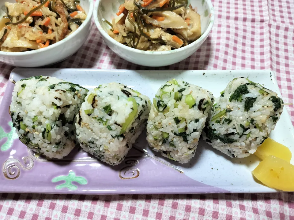 菜飯おにぎり🍙切り昆布の炊き合わせ|みよぱさん