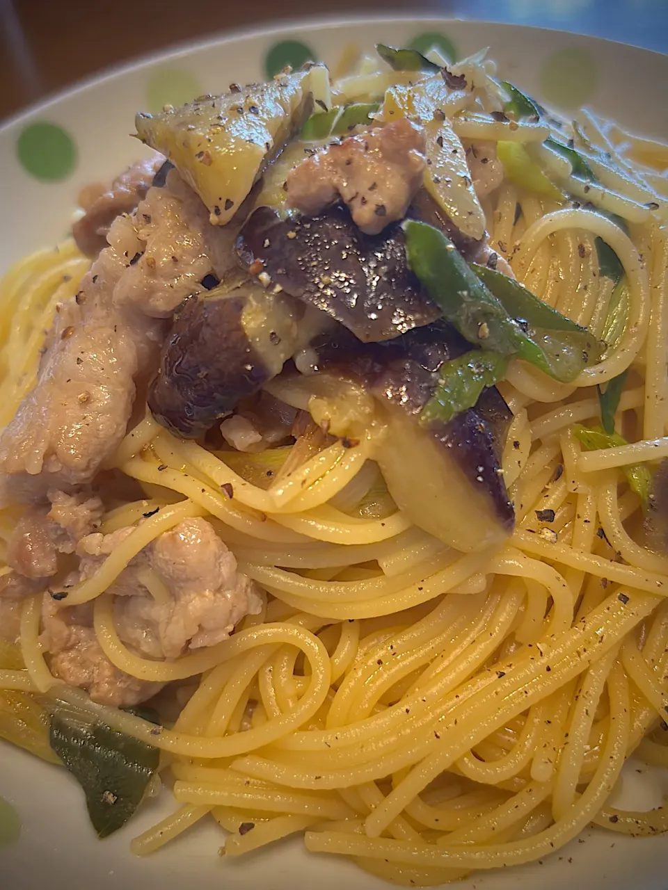 茄子と長ねぎと豚こまの柚子胡椒スパゲティ|masaさん