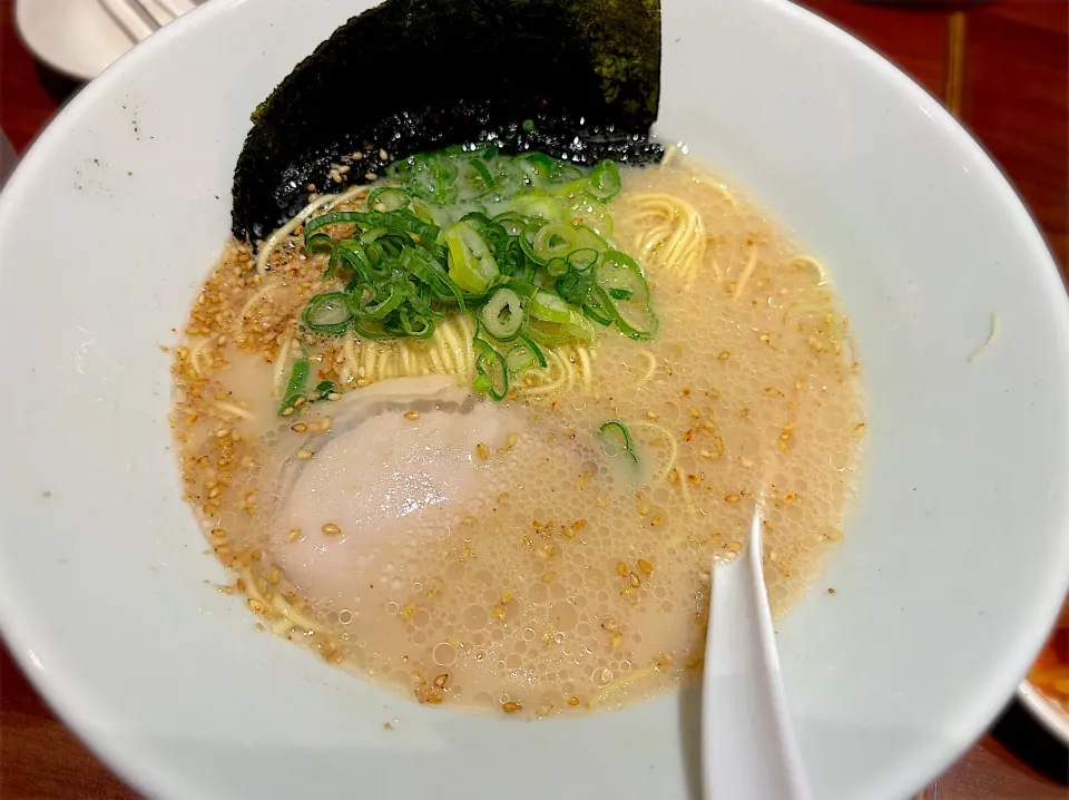 一風堂　白丸|ももみさん