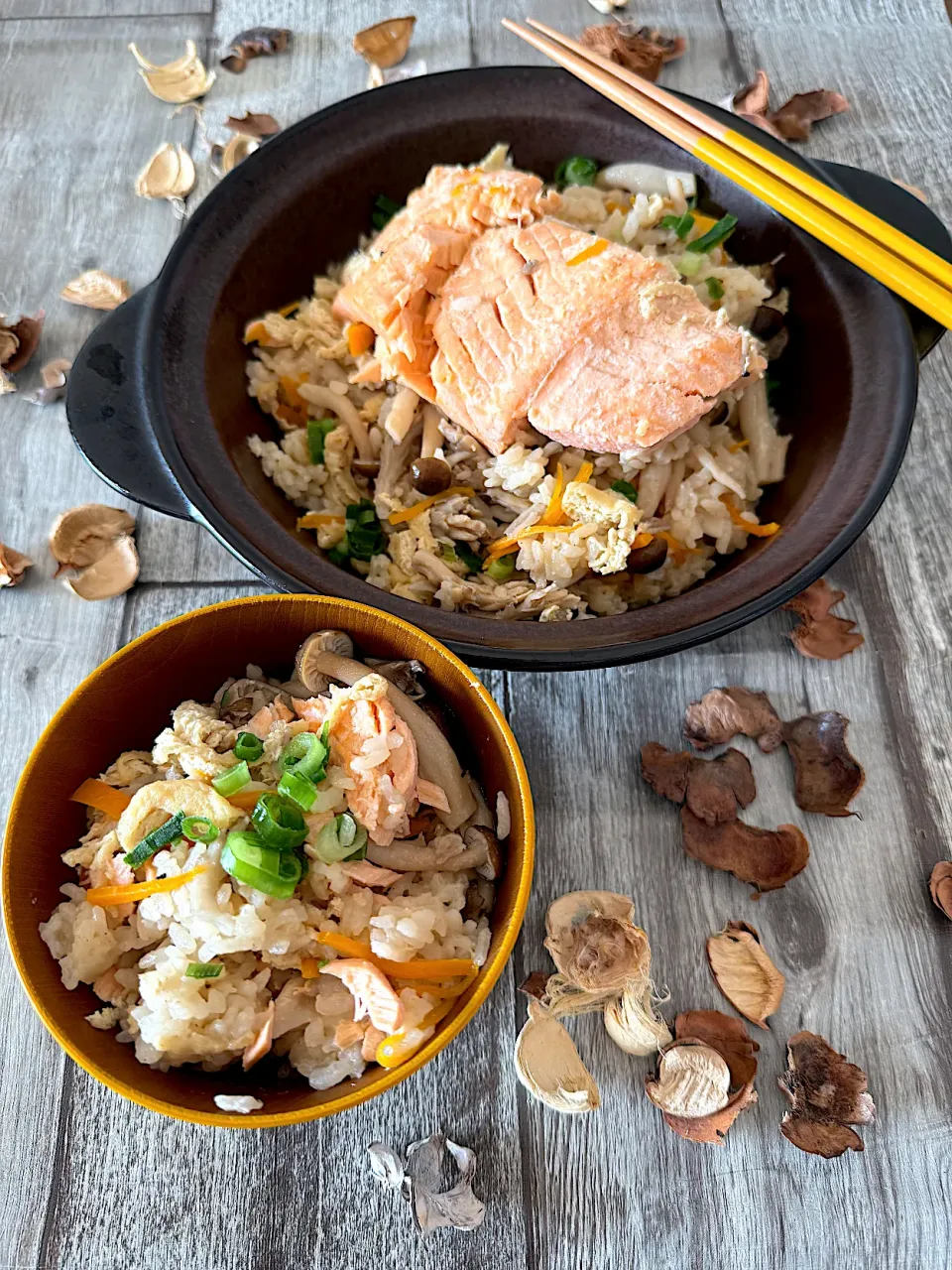 サーモンときのこの炊き込みご飯✨|いっちゃんさん