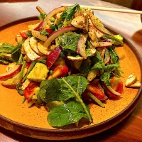 ルッコラアボガドマッシュルームいろいろサラダ|かにかにさん