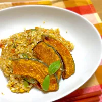 玄米チャーハン🇨🇳とグリル大山かぼちゃ🎃、プランターのバジル🌿|1614さん