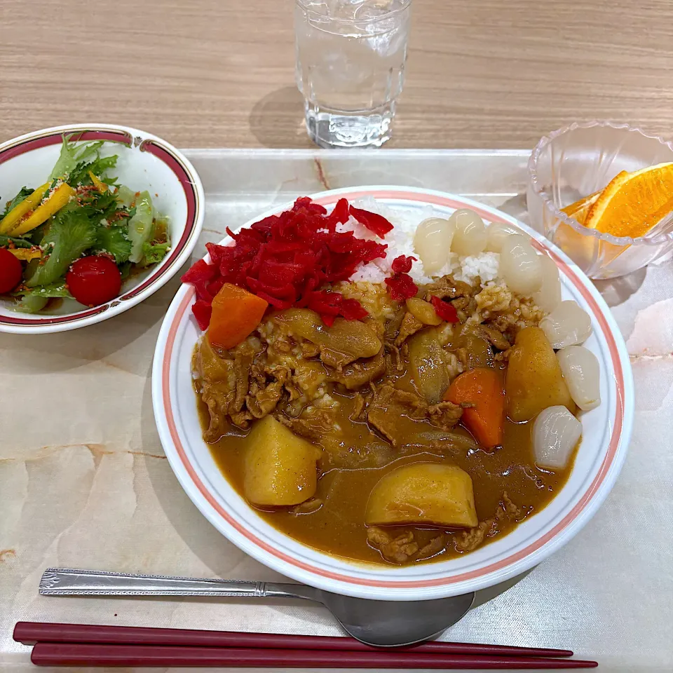 寮の晩ごはん🍛ポークカレー😋|すかラインさん