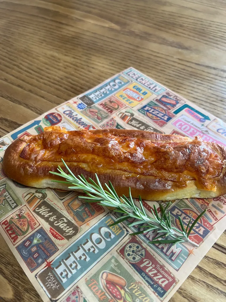 ベーコンチーズパン|TOMOさん