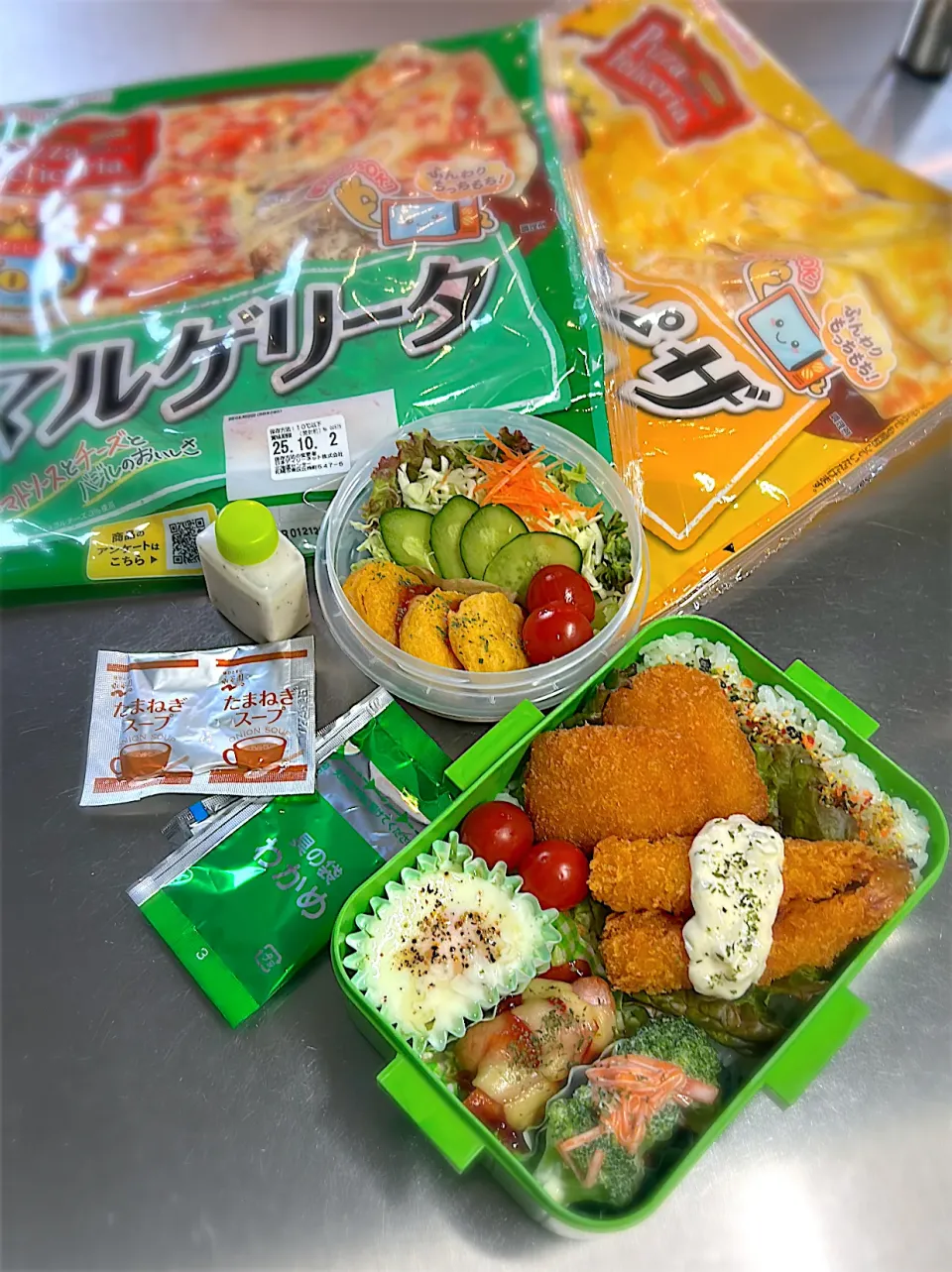 R7.10/1  ㈬  ·͜·♡ 今日のお弁当 👨🏻‍🍳|hamakoさん